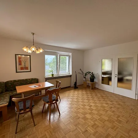 Apartment Helle In Gruener Lage - Naehe Zentrum