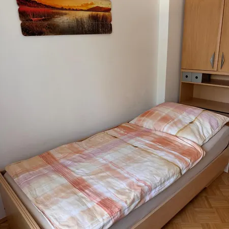 Helle In Gruener Lage - Naehe Zentrum Apartmán Linec
